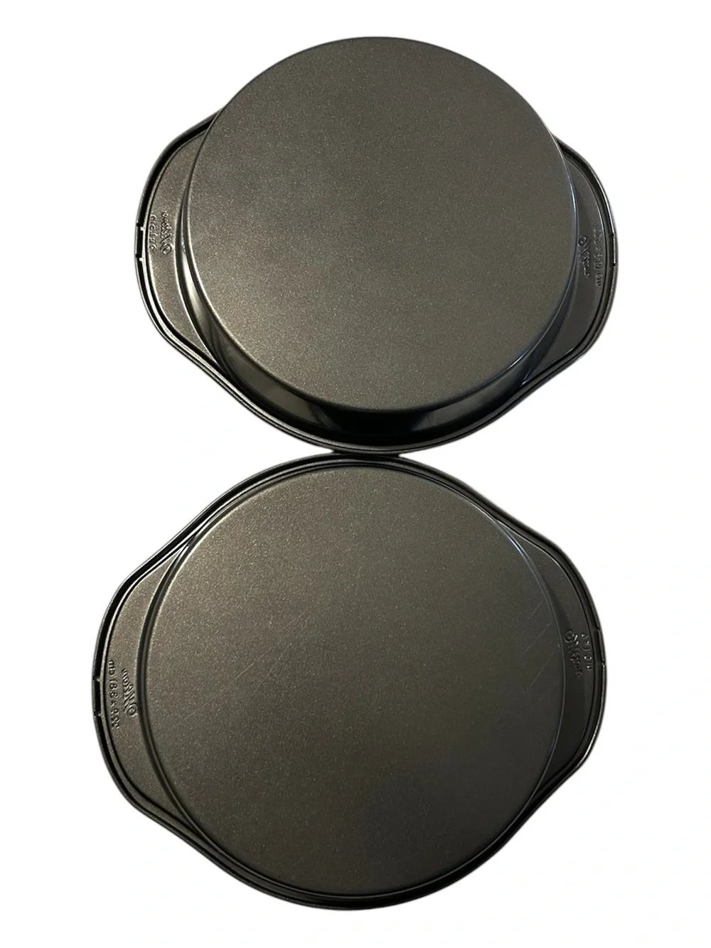 Wilton Set of 2 Non-Stick 9 Inch Round Cake Pans with Handles